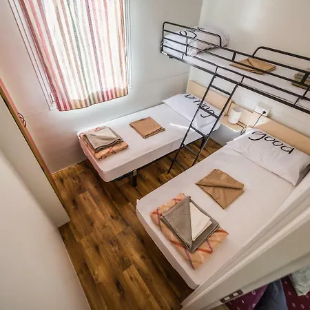 Holiday park Mobile Lovre Blaz Pakostane