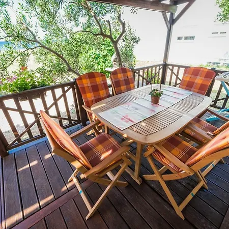 Holiday park Mobile Lovre Blaz Pakostane